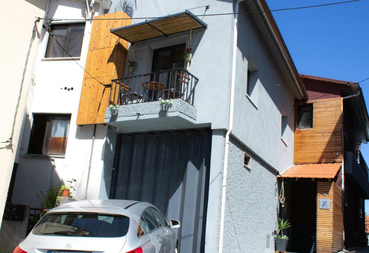 Refugio Da - Refuge Of The Village *